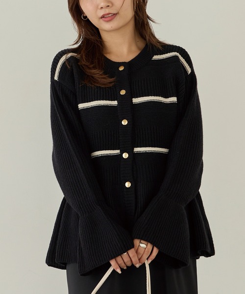 LAVEANGE（ラビアンジェ）の「【洗える】ボーダーペプラムニットカーデ（カーディガン/ボレロ・レディース・グレー/ブラック/レッド・M/3L/4L）」の4枚目の写真