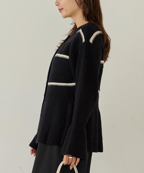 LAVEANGE（ラビアンジェ）の「【洗える】ボーダーペプラムニットカーデ（カーディガン/ボレロ・レディース・グレー/ブラック/レッド・M/3L/4L）」の5枚目の写真