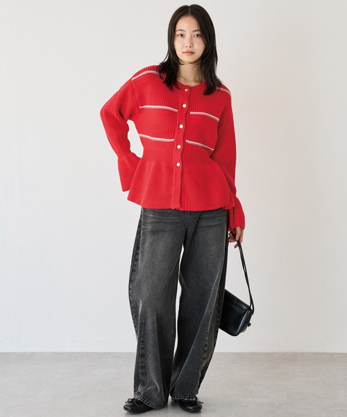 LAVEANGE（ラビアンジェ）の「【洗える】ボーダーペプラムニットカーデ（カーディガン/ボレロ・レディース・グレー/ブラック/レッド・M/3L/4L）」の16枚目の写真