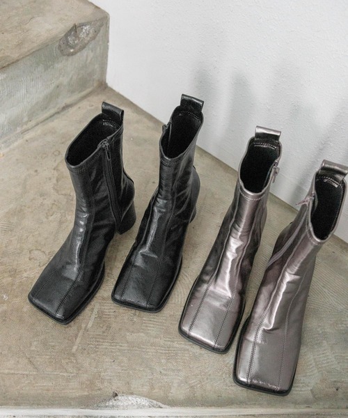 PAGEBOY(ページボーイ)の「ストレッチヒールブーツ(ブーツ・レディース・ブロンズ/ブラック・MEDIUM/LARGE)」の4枚目の写真