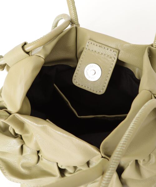 florist（フローリスト）の「2WAY韓国ファッションラッフルフリルレザーミニハンドバッグ/ショルダーバッグ（ハンドバッグ・レディース・ブラック/シルバー/オフホワイト/グリーン・FREE）」の21枚目の写真