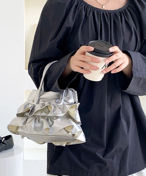 florist（フローリスト）の「2WAY韓国ファッションラッフルフリルレザーミニハンドバッグ/ショルダーバッグ（ハンドバッグ・レディース・ブラック/シルバー/オフホワイト/グリーン・FREE）」の7枚目の写真