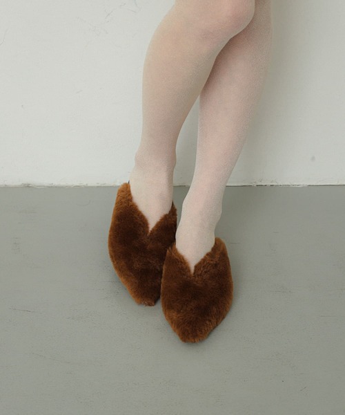 SENSE OF PLACE by URBAN RESEARCH（センスオブプレイスバイアーバンリサーチ）の「ポインテッドファーミュール（その他シューズ・レディース・ブラック/キャメル・SMALL/MEDIUM/LARGE）」の5枚目の写真