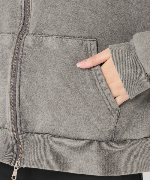 JOURNAL STANDARD（ジャーナルスタンダード）の「ピグメントスウェットパーカー（パーカー・レディース・ブラック系その他/ライトグレー・FREE）」の7枚目の写真