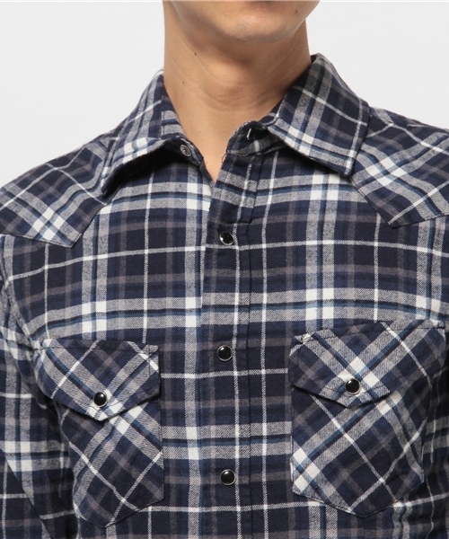 VENCEEXCHANGE（ヴァンスエクスチェンジ）の「マドラスチェックネルシャツ           （シャツ/ブラウス・メンズ・レッド/ネイビー・SMALL/MEDIUM/LARGE）」の5枚目の写真