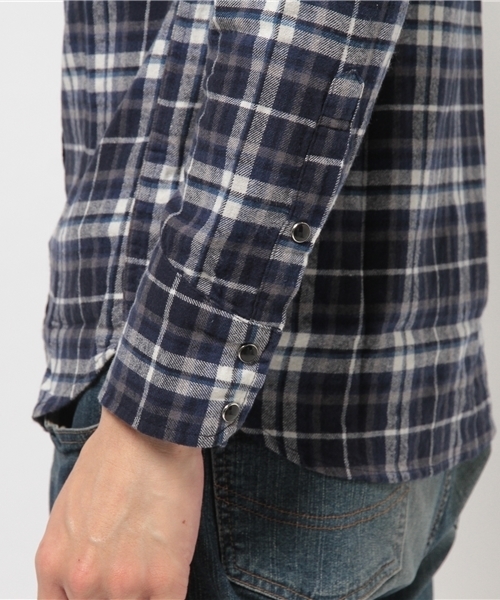 VENCEEXCHANGE（ヴァンスエクスチェンジ）の「マドラスチェックネルシャツ           （シャツ/ブラウス・メンズ・レッド/ネイビー・SMALL/MEDIUM/LARGE）」の6枚目の写真