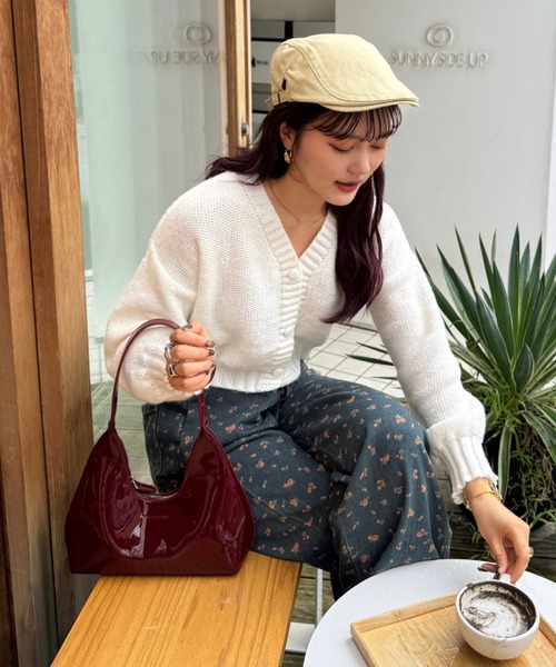 【美品】Rene フードニット黒　ショート丈カーディガン　ファー付ボレロ 美品】Rene フードニット黒 ショート丈カーディガン ファー付