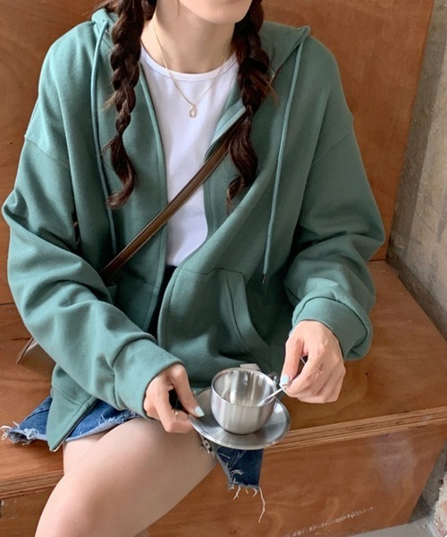 SEU(エスイーユー)の「ジップアップパーカー オーバーサイズ 薄手韓国ファッション 春夏秋 カーディガン 冷房対策(パーカー・レディース・アイボリー/グリーン/チャコール/ブルー/グレー・フリー)」の12枚目の写真