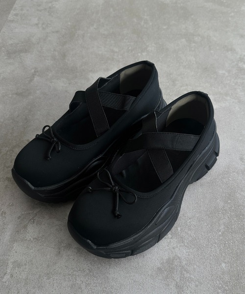 apres jour mignon(アプレジュールミニョン)の「厚底リボンシューズ【ZOZOTOWN限定アイテム】(ローファー・レディース・シルバー/ブラック/オフホワイト・MEDIUM/SMALL/X-LARGE/LARGE)」の7枚目の写真