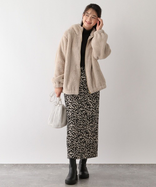 GLOBAL WORK Smile Seed Store（グローバルワーク スマイルシードストア）の「ファーボアパーカーブルゾン/135207（ブルゾン・レディース・ベージュ/モカ/ブラック・X-LARGE/LARGE/MEDIUM/SMALL）」の8枚目の写真