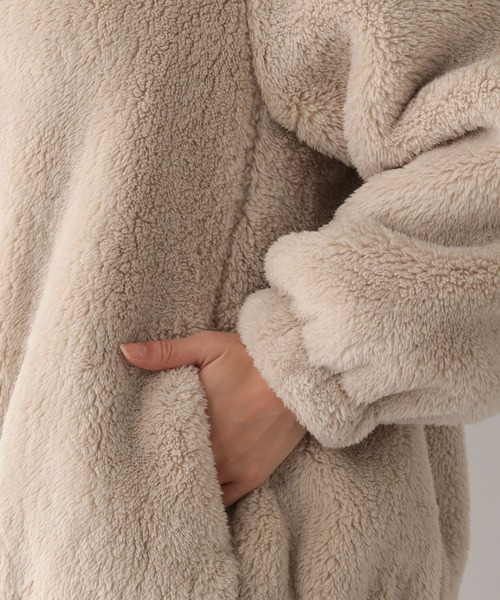 GLOBAL WORK Smile Seed Store（グローバルワーク スマイルシードストア）の「ファーボアパーカーブルゾン/135207（ブルゾン・レディース・ベージュ/モカ/ブラック・X-LARGE/LARGE/MEDIUM/SMALL）」の22枚目の写真