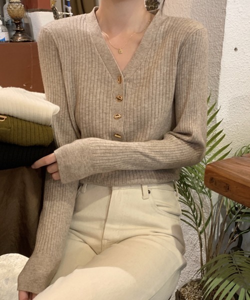 ECLIN（エクラン）の「Vネックリブニットプルオーバー（ニット/セーター・レディース・カーキ/ベージュ/アイボリー/ブラック・FREE）」の9枚目の写真