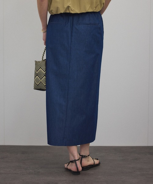 SALON adam et rope'（サロン アダム エ ロペ）の「ハイウエストナロースタイルアップスカート（スカート・レディース・ネイビー/ベージュ/ブラック/グレー・S/M）」の20枚目の写真