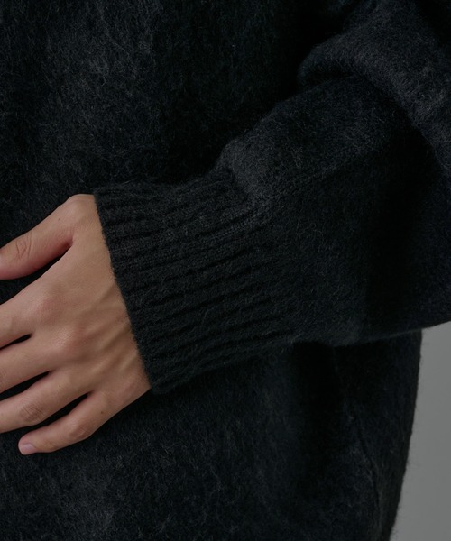 COLONY 2139（コロニートゥーワンスリーナイン）の「モヘアライクハンドライティングニット（ニット/セーター・メンズ・ブラック/グレー・MEDIUM/LARGE）」の17枚目の写真