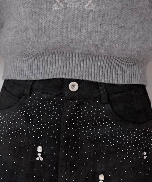 Chico（チコ）の「ビジュー付き台形ミニスカート（スカート・レディース・ブラック/ネイビー/ベージュ・FREE）」の6枚目の写真