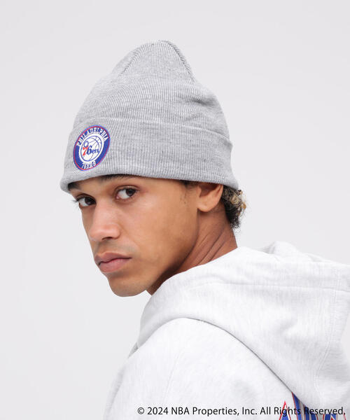NBA（エヌビーエー）の「《AVIREX × NBA》KNIT CAP / ニットキャップ / アヴィレックス（ニットキャップ/ビーニー・メンズ・ブルー/オレンジ/イエロー/レッド/ネイビー/パープル・FREE）」の8枚目の写真