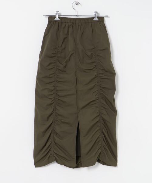 URBAN RESEARCH(アーバンリサーチ)の「シャーリングギャザースカート(スカート・レディース・チャコールグレー/ブラック・FREE)」の16枚目の写真