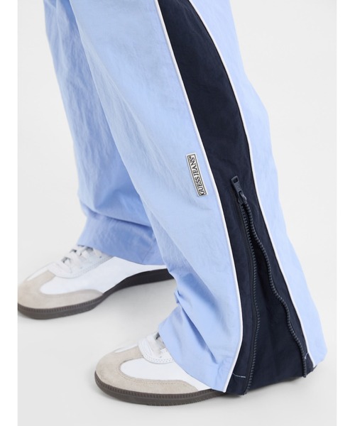 GUESS JEANS Windbreaker Pant ウィンドブレーカーパンツ | GUESS(ゲス