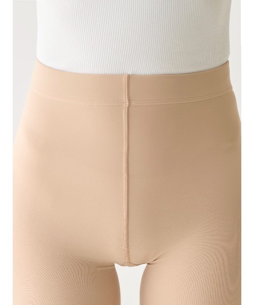 tutuanna（チュチュアンナ）の「まるで素肌のようなフェイクタイツ110デニール（タイツ/ストッキング・レディース・ブラック/ライトベージュ/ベージュ系7・M-L/L-XL）」の11枚目の写真