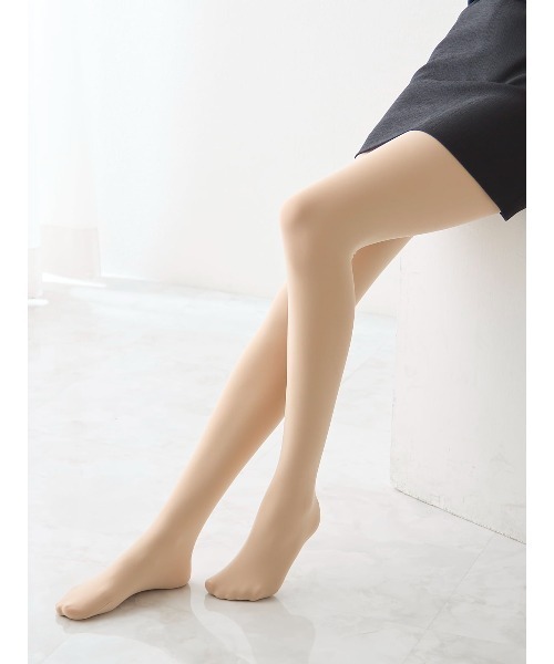 tutuanna（チュチュアンナ）の「まるで素肌のようなフェイクタイツ110デニール（タイツ/ストッキング・レディース・ブラック/ライトベージュ/ベージュ系7・M-L/L-XL）」の8枚目の写真