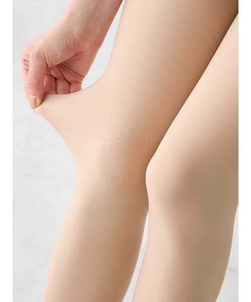 tutuanna（チュチュアンナ）の「まるで素肌のようなフェイクタイツ110デニール（タイツ/ストッキング・レディース・ブラック/ライトベージュ/ベージュ系7・M-L/L-XL）」の7枚目の写真