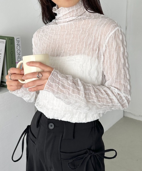 CLEA(クレア)の「ウェーブデザインシアートップス(Tシャツ/カットソー・レディース・グレー/ブラック/アイボリー/ブラウン/ホワイト・FREE)」の8枚目の写真