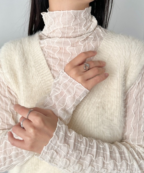 CLEA(クレア)の「ウェーブデザインシアートップス(Tシャツ/カットソー・レディース・グレー/ブラック/アイボリー/ブラウン/ホワイト・FREE)」の11枚目の写真