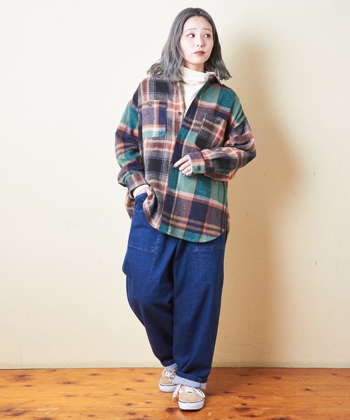 CUBE SUGAR（キューブシュガー）の「ストレッチデニム裏起毛バルーンパンツ（デニムパンツ・レディース・ブラック/インディゴブルー/マルチ/ワンウォッシュ・M）」の13枚目の写真