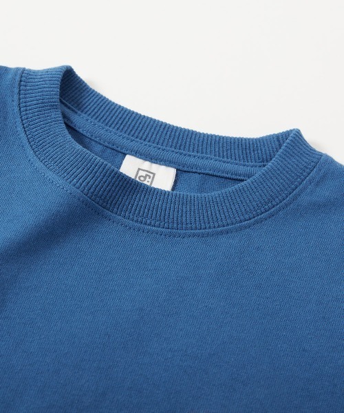 devirock（デビロック）の「綿100% お洗濯してもよれにくい ビッグシルエット袖リブ ワンポイント刺繍 アソート 長袖Tシャツ（Tシャツ/カットソー・キッズ・ブラック系2/ブルー系2/ブルー系/ブラック系/グリーン系/ベージュ系/ブルー系3/ブラック系3/ネイビー系/パープル系/グレー系/ブラック系4/ホワイト系・110cm/100cm/160cm/150cm/140cm/130cm/120cm）」の19枚目の写真