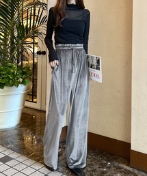 ベロアパンツ