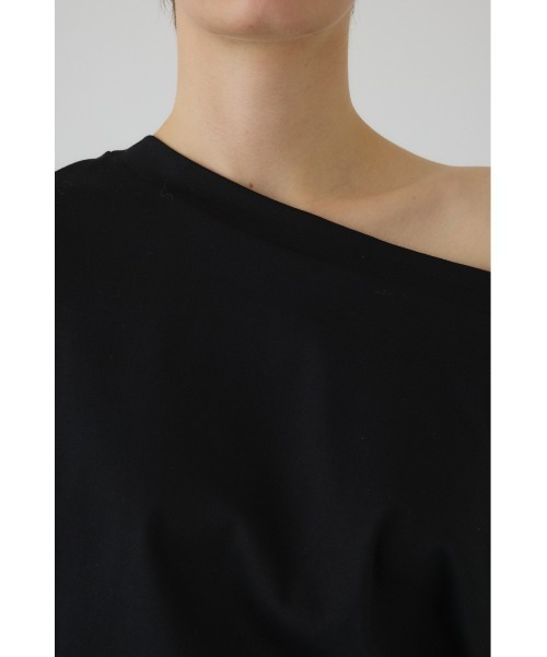 RIM.ARK（リムアーク）の「Sleeve tuck cut tops スリーブタックカットトップス（Tシャツ/カットソー・レディース・ブラック/ホワイト/グレイッシュベージュ・FREE）」の21枚目の写真