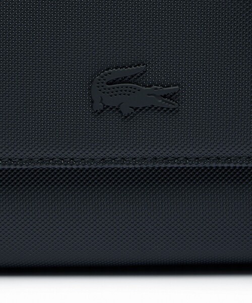 LACOSTE（ラコステ）の「メンズクラシック メッセンジャーバッグ / ショルダーバッグ（メッセンジャーバッグ・メンズ・ブラック・FREE）」の16枚目の写真