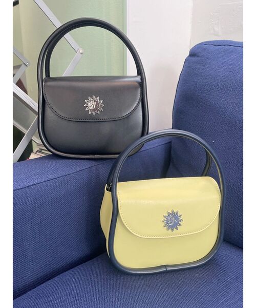 EVRIS(エヴリス)の「バイカラーハンドBAG(ハンドバッグ・レディース・その他1/イエロー/ブラック・FREE)」の4枚目の写真