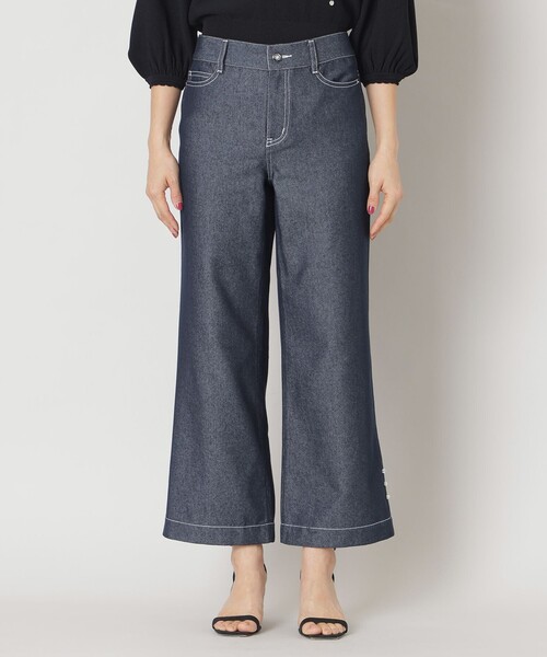 TO BE CHIC(トゥー ビー シック)の「リアクティブデニム ワイドシルエット パンツ(デニムパンツ・レディース・ネイビー・40)」の4枚目の写真