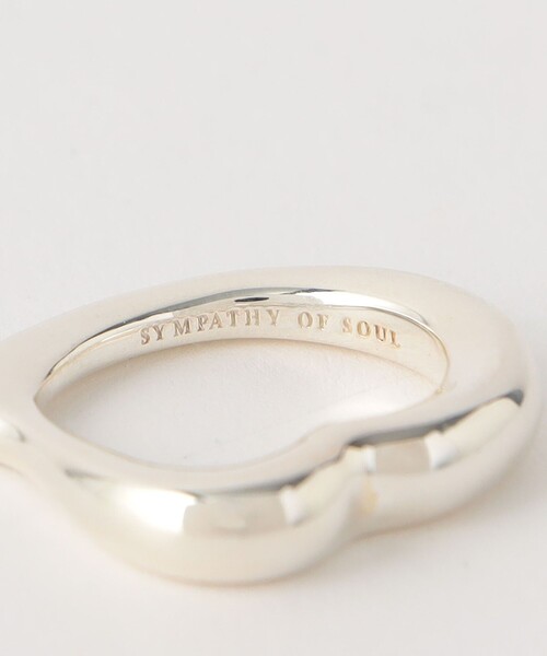 Sympathy of Soul(シンパシーオブソウル)の「<SYMPATHY OF SOUL -Style->OPEN HEART リング< Select by EMMEL REFINES >(リング・レディース・シルバー・M)」の4枚目の写真