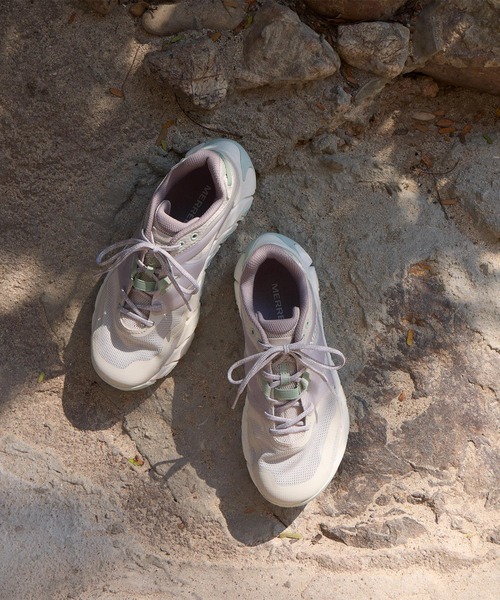MERRELL（メレル）の「マイポ エクスプローラー エアロスポーツ（スニーカー・レディース・ブラック/ホワイト/ホワイト系その他・5.5/6/6.5/7/7.5/8）」の3枚目の写真