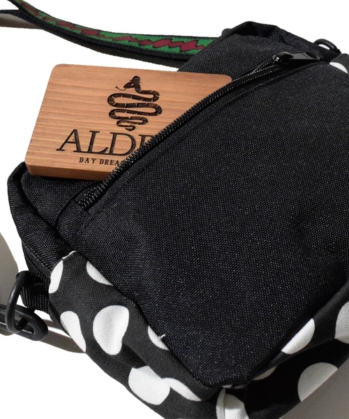 ALDIES（アールディーズ）の「Outstanding Bag / アウトスタンディングバッグ（ショルダーバッグ・メンズ・ブラック・FREE）」の7枚目の写真
