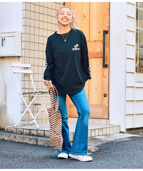 anap mimpi（アナップミンピ）の「チェッカー サーフ 袖ロゴ プリント ビッグ 長袖 ロンT（Tシャツ/カットソー・レディース・ブラック/オフホワイト・FREE）」の11枚目の写真