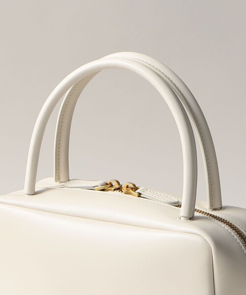 tov（トーヴ）の「＜TOV＞PETAL M（ボストンバッグ・レディース・ネイビー/オフホワイト/ブラック・FREE）」の11枚目の写真