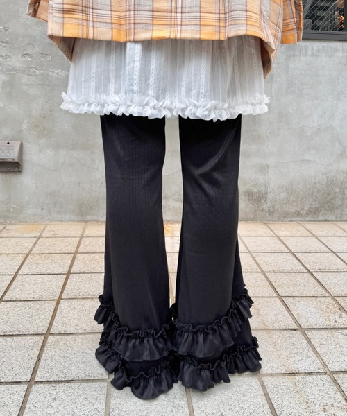 SOLLON.(ソルロン)の「ダブルフリルリブフレアパンツ(その他パンツ・レディース・アイボリー/ブラック/グレー/モカ/ライトブルー・FREE)」の20枚目の写真