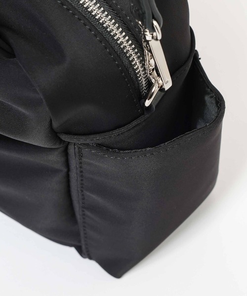 LAKOLE（ラコレ）の「ネオプレーンギャザーショルダーバッグ / 321152（ショルダーバッグ・レディース・ブラック/その他1/レモンイエロー/ブルー・FREE）」の14枚目の写真