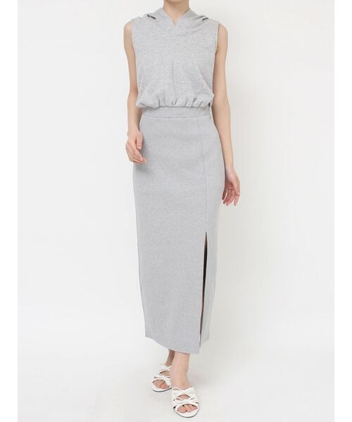 RESEXXY(リゼクシー)の「スウェットフーディーワンピース(ワンピース・レディース・ホワイト/グレー/ブラック・FREE)」の5枚目の写真