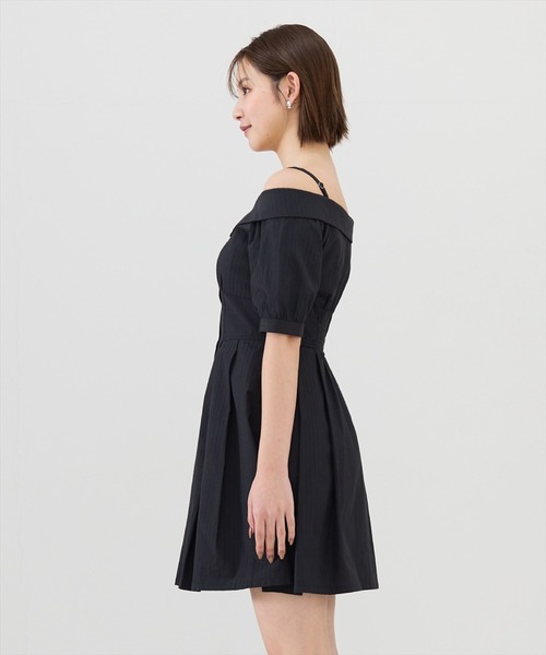 ストライプオフショルダーワンピース 大人ガーリー】ストライプオフショルワンピース | La boutique