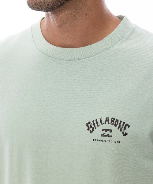 BILLABONG（ビラボン）の「BILLABONG メンズ ARCH FILL Tシャツ 【2025年春夏モデル】/ビラボンバックプリント半袖Tシャツ（Tシャツ/カットソー・メンズ・ホワイト/グリーン系その他/ブラック・SMALL/MEDIUM/LARGE/X-LARGE）」の14枚目の写真