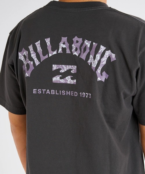 BILLABONG（ビラボン）の「BILLABONG メンズ ARCH FILL Tシャツ 【2025年春夏モデル】/ビラボンバックプリント半袖Tシャツ（Tシャツ/カットソー・メンズ・ホワイト/グリーン系その他/ブラック・SMALL/MEDIUM/LARGE/X-LARGE）」の11枚目の写真