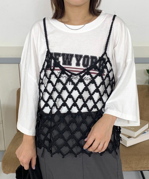 CRB(シーアールビー)の「クロシェ編キャミソールビスチェ(キャミソール・レディース・アイボリー/ブラック・F)」の1枚目の写真