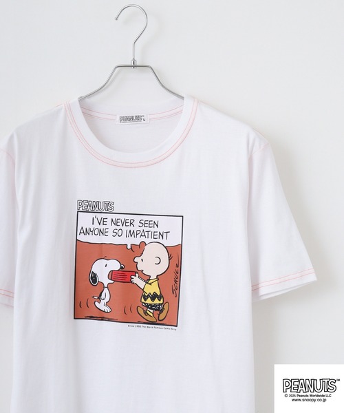 PEANUTS(ピーナッツ)の「PEANUTS プリント&刺繍半袖Tシャツ(Tシャツ/カットソー・メンズ・オートミール/ネイビー/ブラック系/チャコール/ライトパープル/ホワイト/グリーン/サックスブルー系/ライトグリーン/ブラック系1/ライトカーキ/ホワイト系4/杢グレー/クリーム/ホワイト系3/アイボリー系/ネイビー系/ダークグリーン/サックスブルー/ピンクベージュ/ブラック/ホワイト系1/グレー系その他/ホワイト系2/ピンク系その他/グレイッシュベージュ/ホワイト系/ブラック系2/ホワイト系5/チャコールグレー/ベージュ系その他/ホワイト系6/ブラック系3/サックスブルー系1/グレー系その他2/サックスブルー系2/ピンク系その他2/ホワイト系7/ネイビー系2/グレー系その他3/ピンク系その他3/ブラック系5/ブラック系6/ブラック系7/ブラック系8/ブラック系9/ホワイト×レッド/ホワイト×ブルー/ホワイト系その他5/ネイビー系3/ブラック系4/ホワイト系その他2/ホワイト系その他4/ライトグリーン系/ホワイト系その他/ホワイト系その他3/ホワイト×イエロー/ホワイト系8/ホワイト系9・M/L/LL/S)」の19枚目の写真