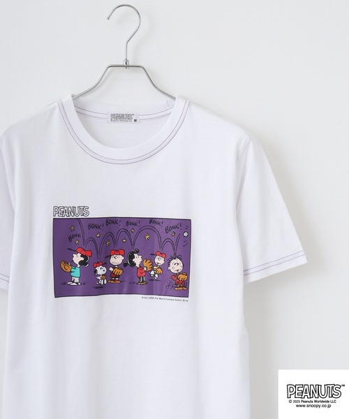 PEANUTS(ピーナッツ)の「PEANUTS プリント&刺繍半袖Tシャツ(Tシャツ/カットソー・メンズ・オートミール/ネイビー/ブラック系/チャコール/ライトパープル/ホワイト/グリーン/サックスブルー系/ライトグリーン/ブラック系1/ライトカーキ/ホワイト系4/杢グレー/クリーム/ホワイト系3/アイボリー系/ネイビー系/ダークグリーン/サックスブルー/ピンクベージュ/ブラック/ホワイト系1/グレー系その他/ホワイト系2/ピンク系その他/グレイッシュベージュ/ホワイト系/ブラック系2/ホワイト系5/チャコールグレー/ベージュ系その他/ホワイト系6/ブラック系3/サックスブルー系1/グレー系その他2/サックスブルー系2/ピンク系その他2/ホワイト系7/ネイビー系2/グレー系その他3/ピンク系その他3/ブラック系5/ブラック系6/ブラック系7/ブラック系8/ブラック系9/ホワイト×レッド/ホワイト×ブルー/ホワイト系その他5/ネイビー系3/ブラック系4/ホワイト系その他2/ホワイト系その他4/ライトグリーン系/ホワイト系その他/ホワイト系その他3/ホワイト×イエロー/ホワイト系8/ホワイト系9・M/L/LL/S)」の5枚目の写真