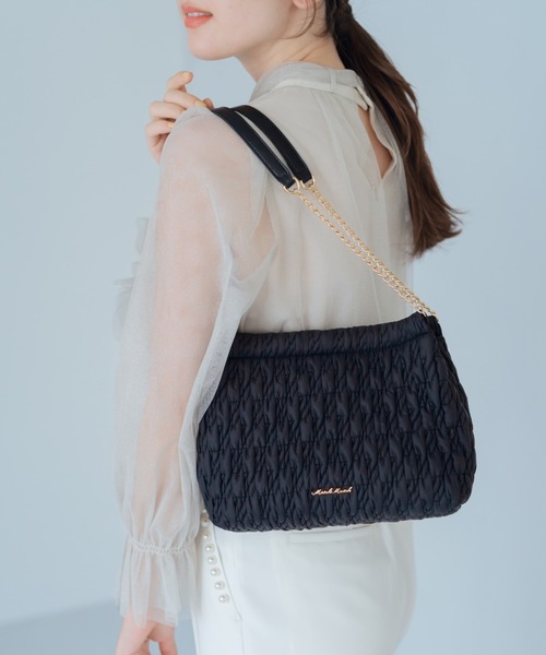 大人気完売QUILTING マルチ ショルダーバッグ ショルダーバッグ バッグ マルチ ポケット レディース