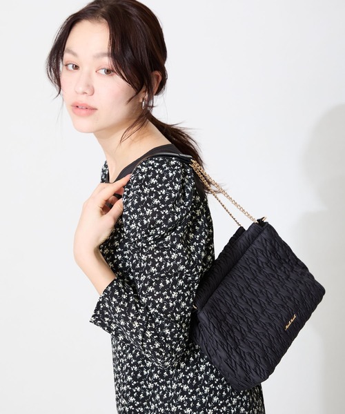 MISCH MASCH(ミッシュマッシュ)の「キルティングチェーンバッグ(ショルダーバッグ・レディース・ブラック・フリ-)」の15枚目の写真